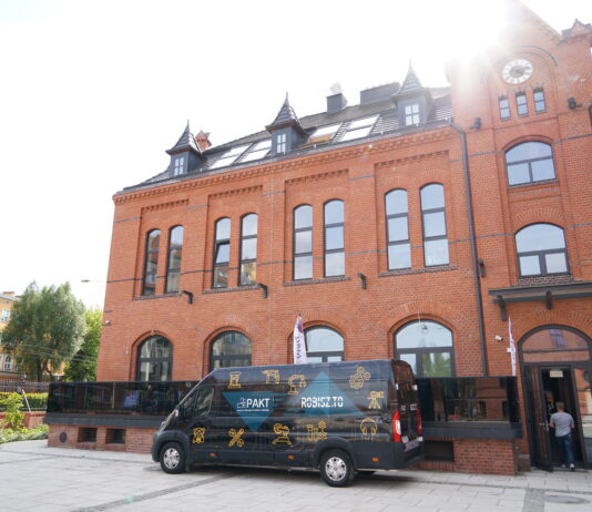 Zabezpieczone: Pracownia Aktywnego Korzystania z Technologii we Wrocławiu – nowa, kreatywna przestrzeń na mapie Dolnego Śląska