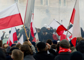 Marsz Niepodległości 2022 przejdzie ulicami Wrocławia. Utrudnienia w ruchu