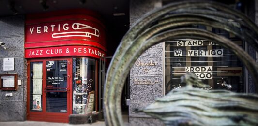 Make Music Not War: Koncert w Vertigo Jazz Club. Dochód ze sprzedaży biletów dla Ukrainy Wrocław to miasto pełne magicznych, wyjątkowych i nietuzinkowych miejsc. Jednym z nich jest Vertigo Jazz Club & Restaurant-Kocham Wrocław