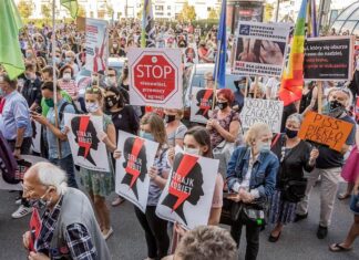 Dziś protest kobiet we Wrocławiu ws. aborcji. Wrocławianki jesteśmy z Wami!