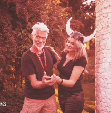 Mobile Vikings rusza z kolejną kampanią społeczną: „Masz wiadomość od seniora”!