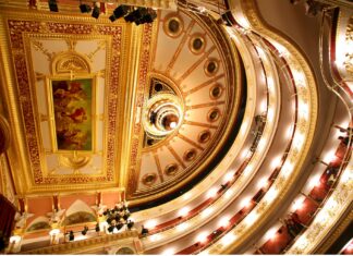 Koncert świąteczny oraz Gala Sylwestrowo-Noworoczna w Operze Wrocławskiej