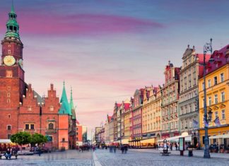 12 aplikacji, które naprawdę ułatwią Ci życie we Wrocławiu rynek wrocław