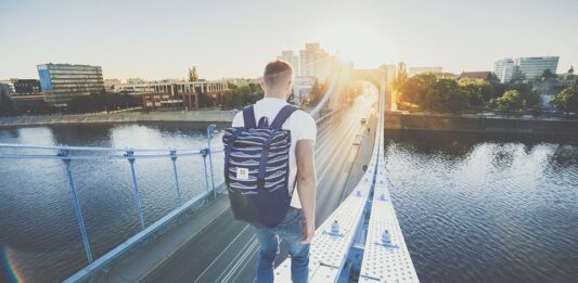 Prezenty z Wrocławia – wspieraj lokalnych przedsiębiorców i twórców