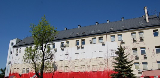 Na budynku Archiwum IPN we Wrocławiu powstaje nowy mural #PokoleniaNiepodległej