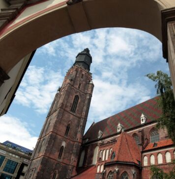 Wrocławskie historie: Pechowa wieża kościoła Św. Elżbiety
