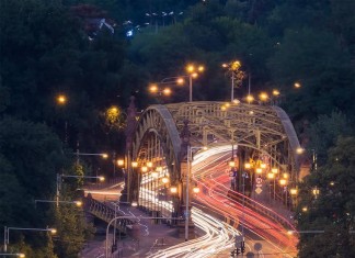 Krótka historia mostu „przepustkowego”