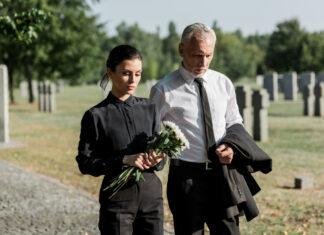 Rola zakładu pogrzebowego w procesie żałoby