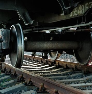 Transport kombinowany. Na czym polega?