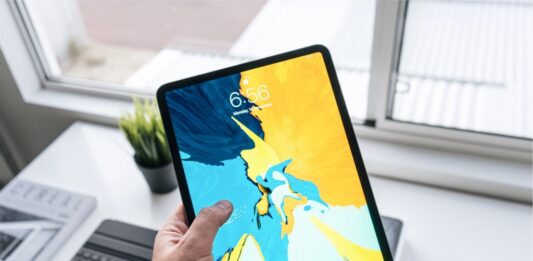 iPad zamiast laptopa – kiedy tablet Apple naprawdę wystarcza do codziennych zadań?