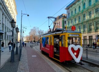 Wrocław: Zakochany tramwaj na Walentynki – wybierz się w podróż pełną muzyki i niespodzianek