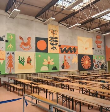 Wrocławianie wraz z pracownikami ZZK przystosowali dawne LO V na Grochowej pod noclegi dla osób z Ukrainy