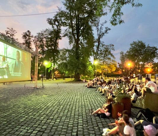 Kino plenerowe we Wrocławiu – na jakie darmowe seanse można się jeszcze załapać?