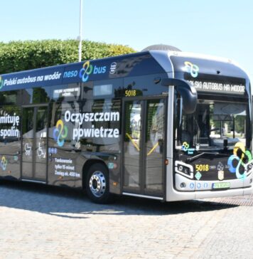 Wrocław: NesoBus – polski autobus wodorowy – będzie woził pasażerów. Zamiast spalin, para wodna!