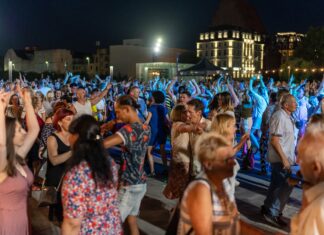 Wrocław: W sobotę kolejna bezpłatna potańcówka na placu Wolności!