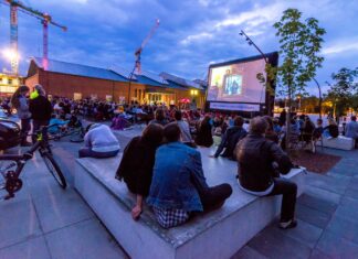Już w piątek kolejny seans plenerowego Kina Letniego w Centrum Historii Zajezdnia