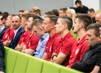 Prezydent Wrocławia rozdał nagrody za wybitne wyniki sportowe