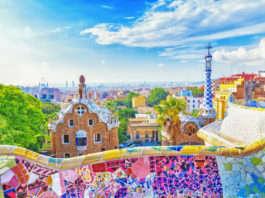 Trzy nowe kierunki tanich lotów z Wrocławia! Barcelona, Rodos i Tirana (Albania)