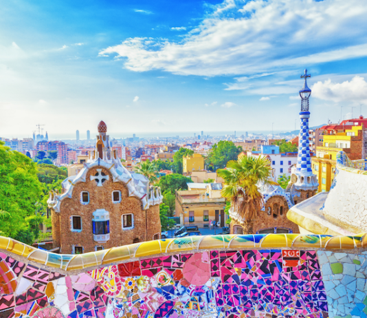 Trzy nowe kierunki tanich lotów z Wrocławia! Barcelona, Rodos i Tirana (Albania)