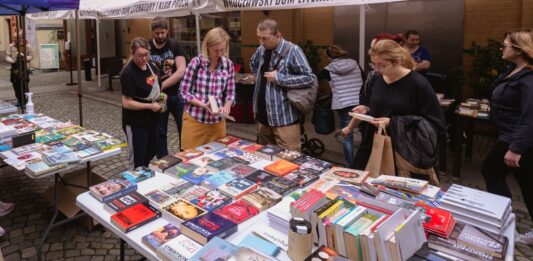 Wrocław: Klub PROZA organizuje Bookowisko – wielką wyprzedaż domowej literatury