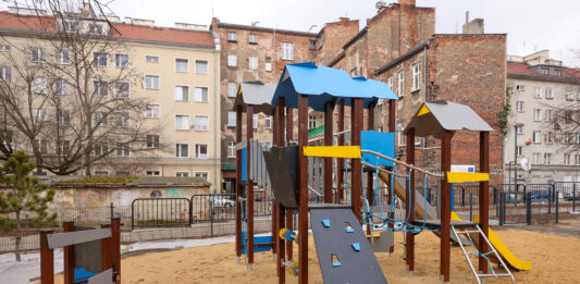 Kilkanaście wrocławskich podwórek przejdzie remont! Sprawdź które