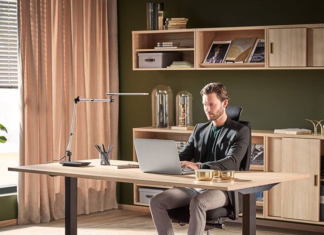 Jak dobrać krzesło, by pozbyć się bólu pleców?