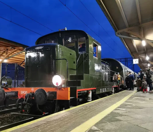 Pociąg retro ruszy z Wrocławia. Zabierze pasażerów w niezwykłą podróż przez trzy historyczne miasta