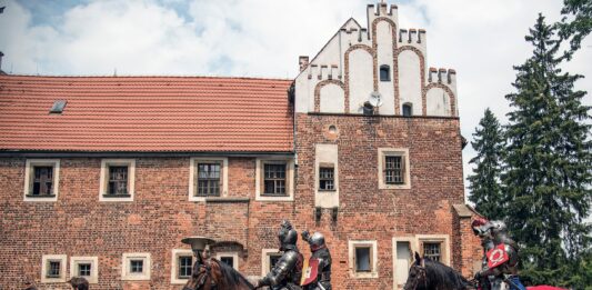 Turniej Rycerski o bombardę kasztelana Wojnowickiego Zamku – wydarzenie, którego nie można przegapić!
