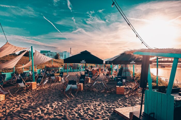 Na zdjęciu BASEN Beach Bar /FB BASEN Beach Bar
