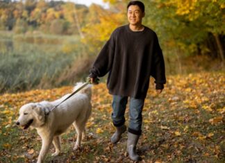 5 letnich stylizacji na piesze wędrówki dla mężczyzny