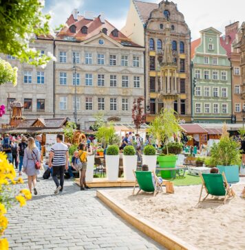 Jarmark Świętojański we Wrocławiu 2024: na Rynku powstanie plaża dla mieszkańców i turystów