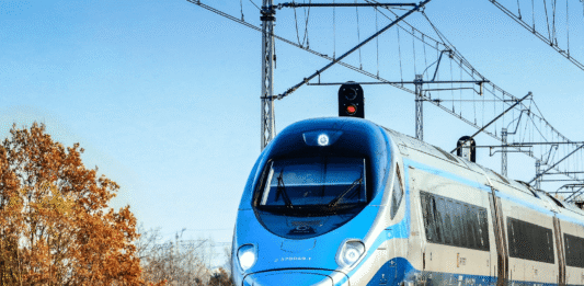 Nowe pociągi z Wrocławia! Do Pragi w 4 godziny, więcej połączeń do Warszawy i nad morze. PKP Intercity ogłasza zmiany