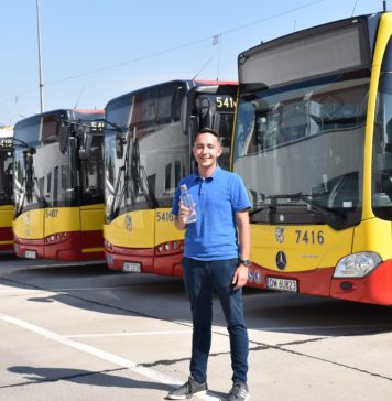 Kierowcy i motorniczy MPK piją wrocławską kranówkę