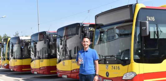 Kierowcy i motorniczy MPK piją wrocławską kranówkę