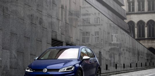 Wynajem aut we Wrocławiu – gdzie tanio wypożyczysz samochód? wynajem aut we Wrocławiu