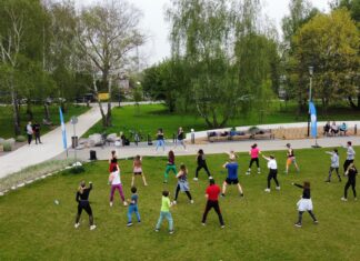 We Wrocławiu ruszyły bezpłatne Zielone Treningi Plenerowe organizowane przez Fitness Academy