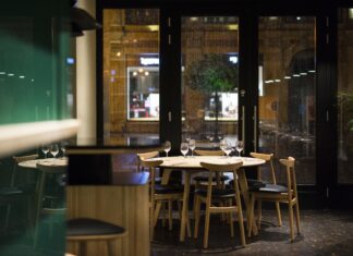 Dinette przeniesie się z placu Teatralnego na Plac Kościuszki w Renomie