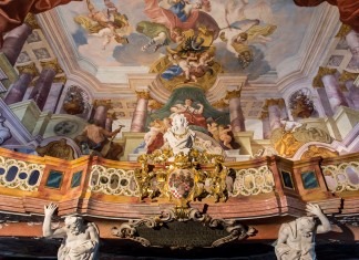 Aula Leopoldyńska przeszła kolejny etap prac konserwatorskich – wraca do dawnego blasku!