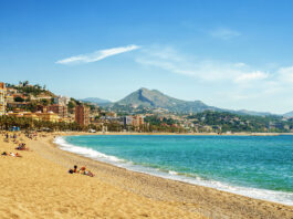 Nowe połączenia z Wrocławia. Polecimy do słonecznej Hiszpanii