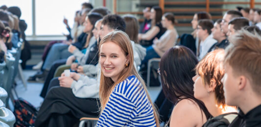 Bezpieczny Wrocław w programie szkół ponadpodstawowych