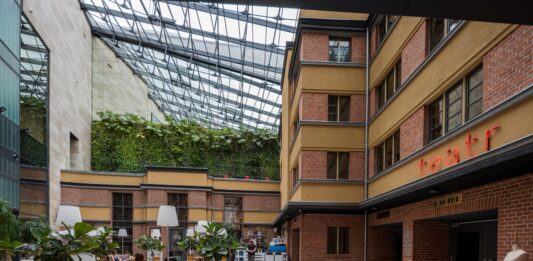 Dlaczego wrocławski Teatr Muzyczny Capitol jest taki popularny? Kulisy sławy Teatr Muzyczny "Capitol"