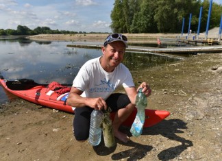 Przepłynie w słusznym celu 250 km Odrą bez odpoczynku