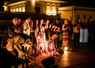 Letnie wieczory z piosenką pośród wrocławskich kamienic