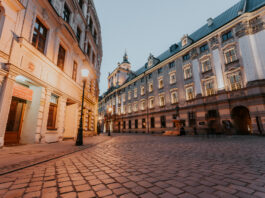 Z czym kojarzy się Wrocław – osobiste spojrzenie na miasto spotkań Na zdjęciu Stare Miasto we Wrocławiu /Adam Bystry