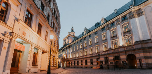 8 pomysłów na majówkę we Wrocławiu Na zdjęciu Stare Miasto we Wrocławiu /Adam Bystry