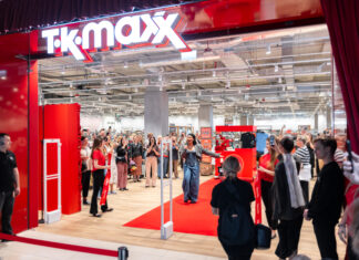Tłumy na otwarciu TK Maxx we Wrocławiu. Nowy sklep przyciągnął poszukiwaczy modowych perełek