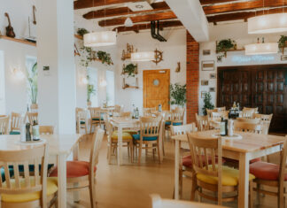 Nowa restauracja we Wrocławiu: Messa Marina – włoski klimat, pyszne jedzenie i przepiękny taras z widokiem na Odrę!