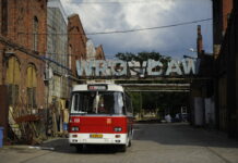 Wrocławskie Linie Turystyczne ruszyły! Zabytkowymi tramwajami i autobusami przez miasto