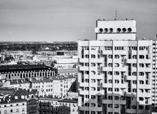 Zwykły reportaż o (nie)zwykłym filmie, czyli historia najsłynniejszego wrocławskiego osiedla