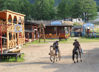 Dzień Dziecka 2022: 5 wyjątkowych miejsc na Dolnym Śląsku, które warto odwiedzić z dziećmi!